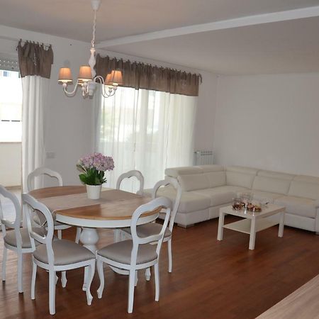 Porto Nuovo Holiday Home モノーポリ エクステリア 写真