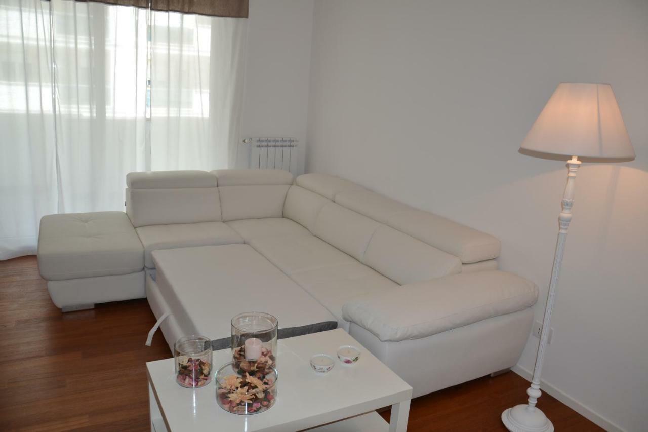 Porto Nuovo Holiday Home モノーポリ エクステリア 写真
